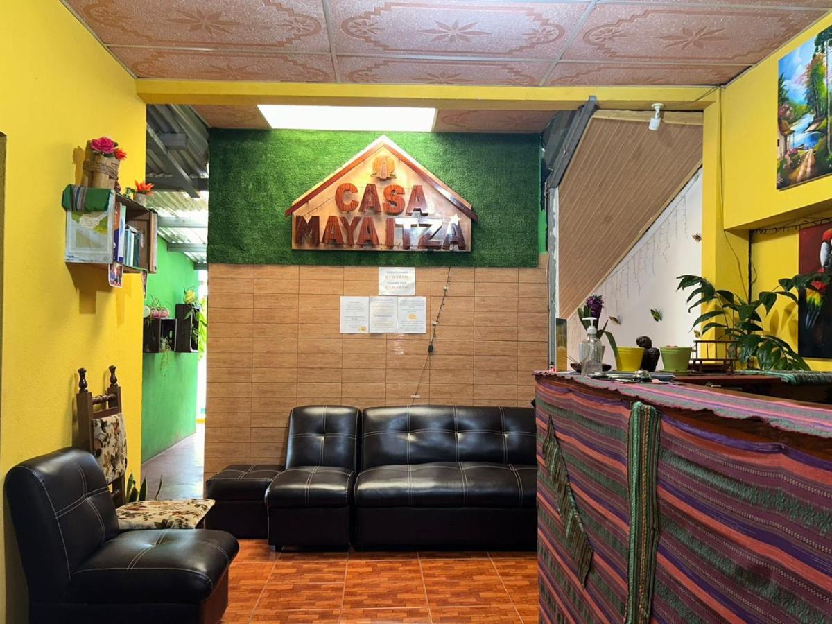 Casa Maya Itza Flores Buitenkant foto