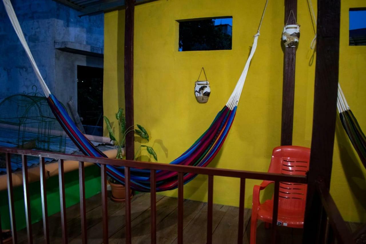 Casa Maya Itza Flores Buitenkant foto